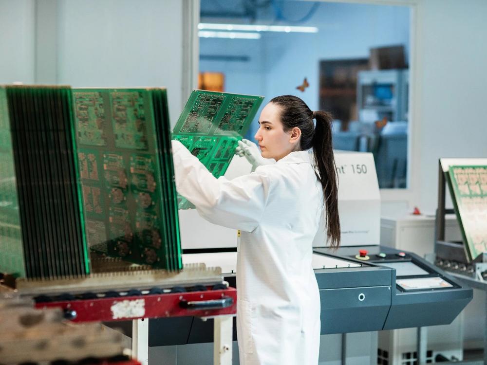 Produktions­­mitarbeiter (m/w/d) (Vollzeit | Krefeld)